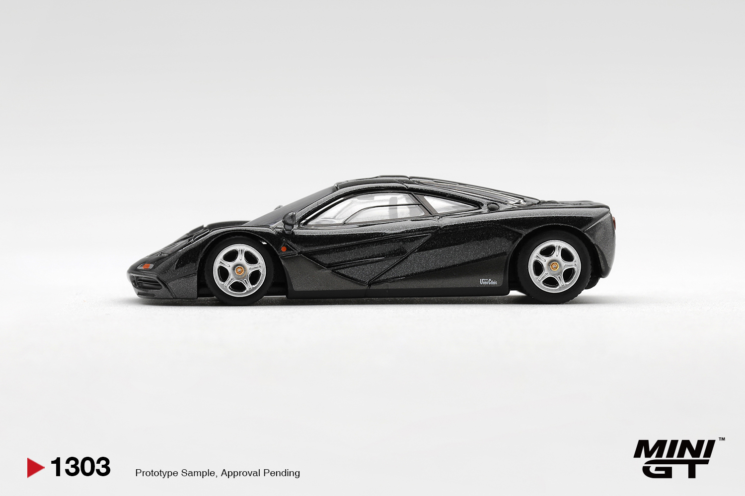 MINIGT 1/64 McLaren F1 Blue Bl - Die Cast Car 1 64 recension och pris