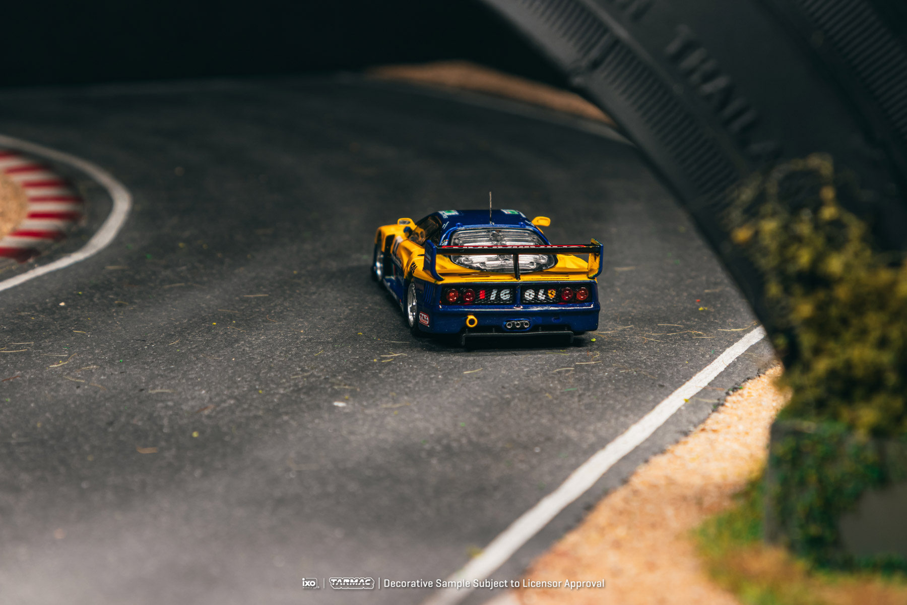 In Stock TW 1:64 Ferrari F40 G - Die Cast Car 1 64 recension och pris